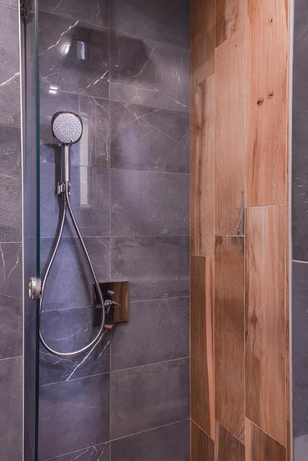 Urban Eden - Lux & Style, 2-Bedroom, 2-Bathroom Sofya Dış mekan fotoğraf