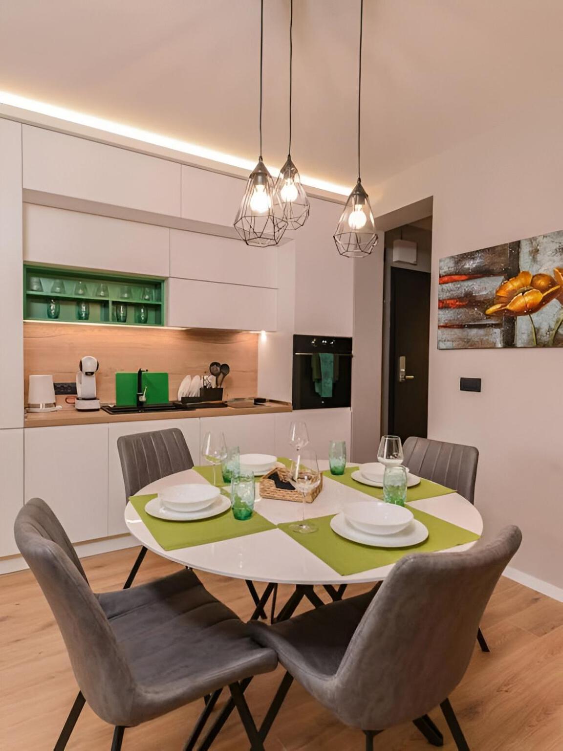 Urban Eden - Lux & Style, 2-Bedroom, 2-Bathroom Sofya Dış mekan fotoğraf