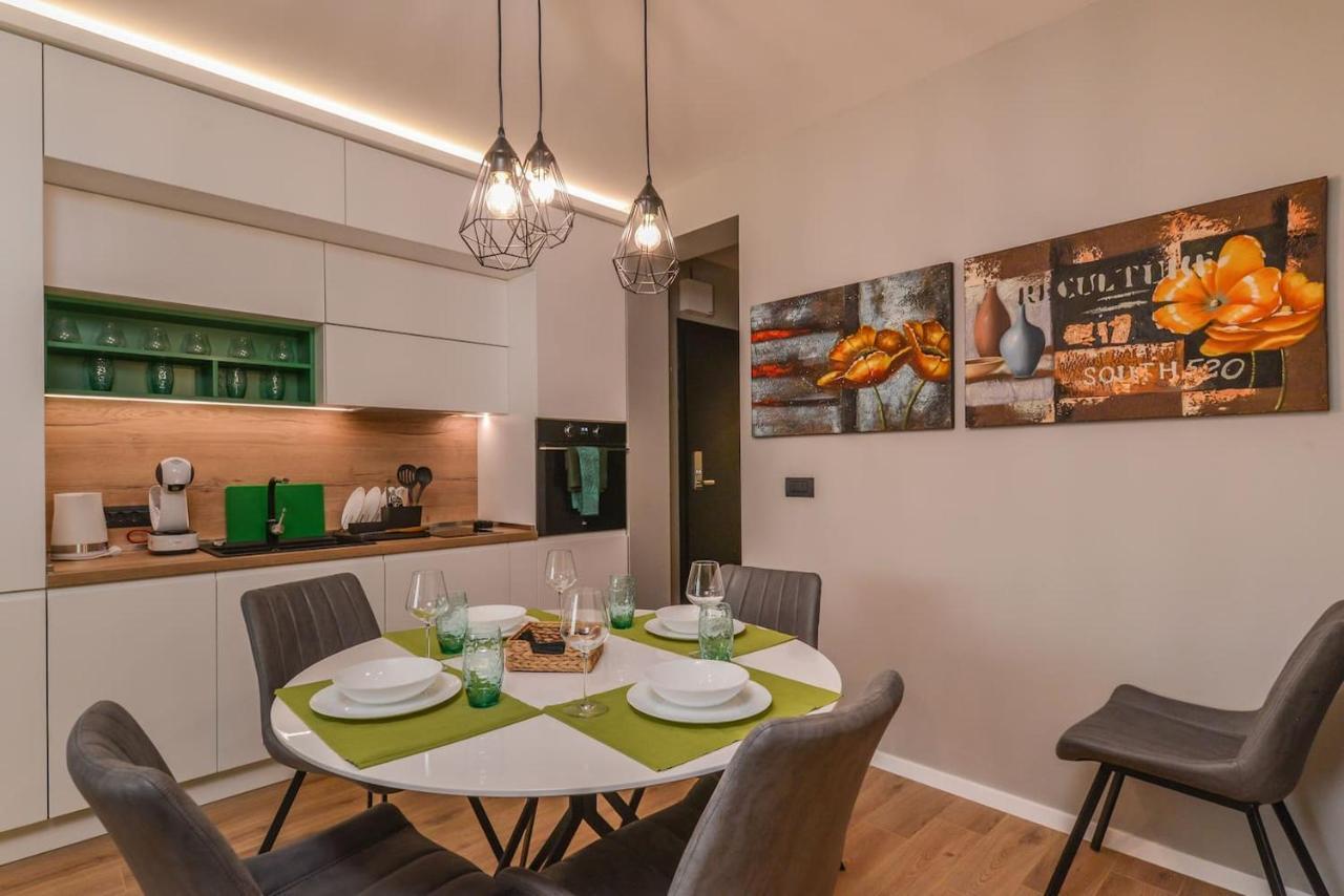 Urban Eden - Lux & Style, 2-Bedroom, 2-Bathroom Sofya Dış mekan fotoğraf